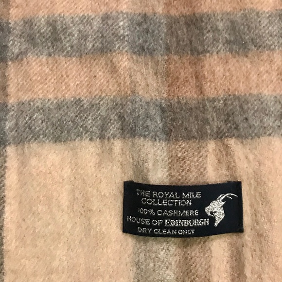 100% cashmere scarf from Scotland - Picture 2 of 2